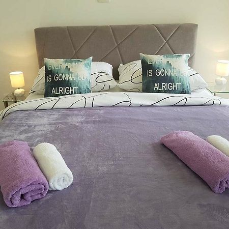 Studio Apartment Sea Star Split Eksteriør bilde